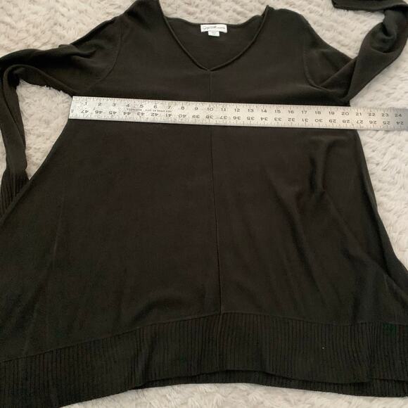 Jaclyn Smith Asymmetrical Sweater - Picture 7 of 12